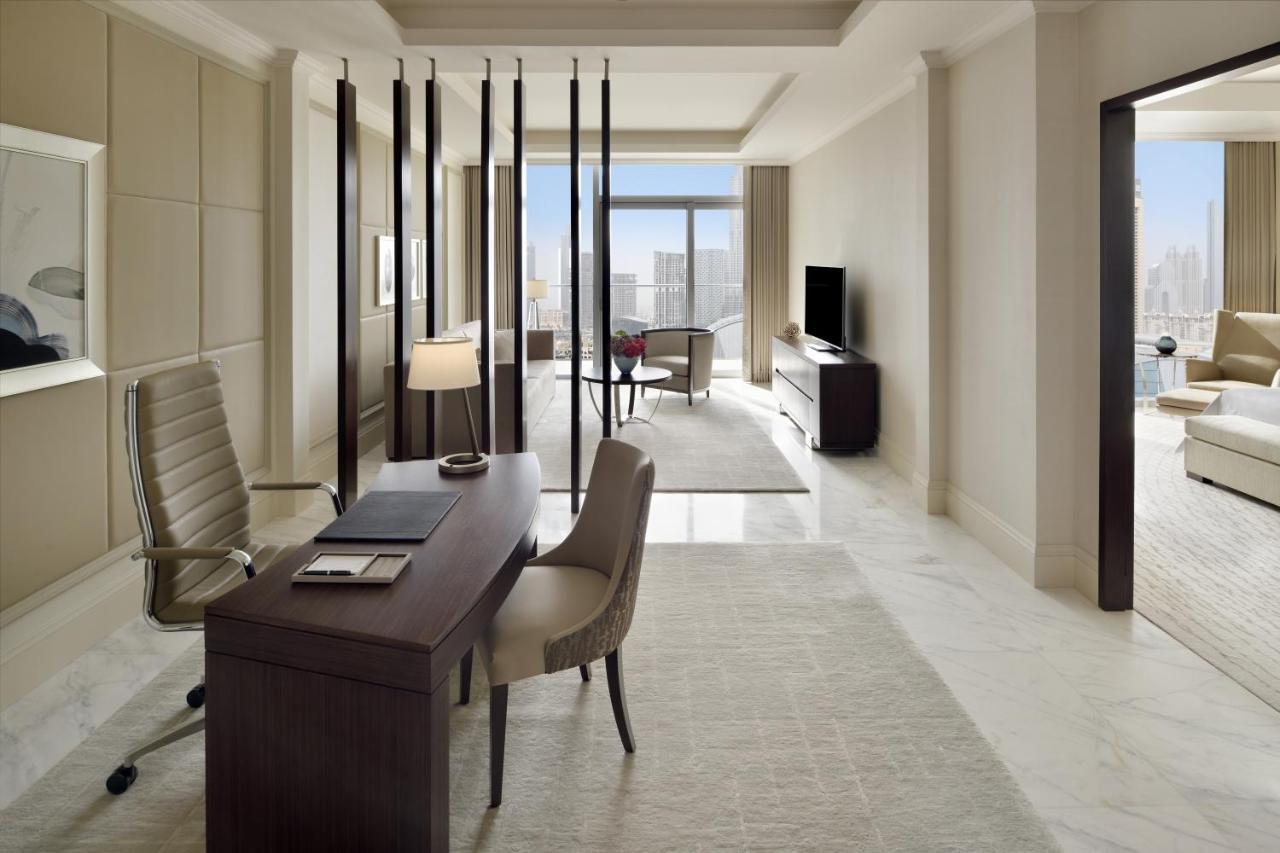فندق أدريس فاونتن فيوز دبي المظهر الخارجي الصورة A presidential suite at the Waldorf Astoria Ras Al Khaimah